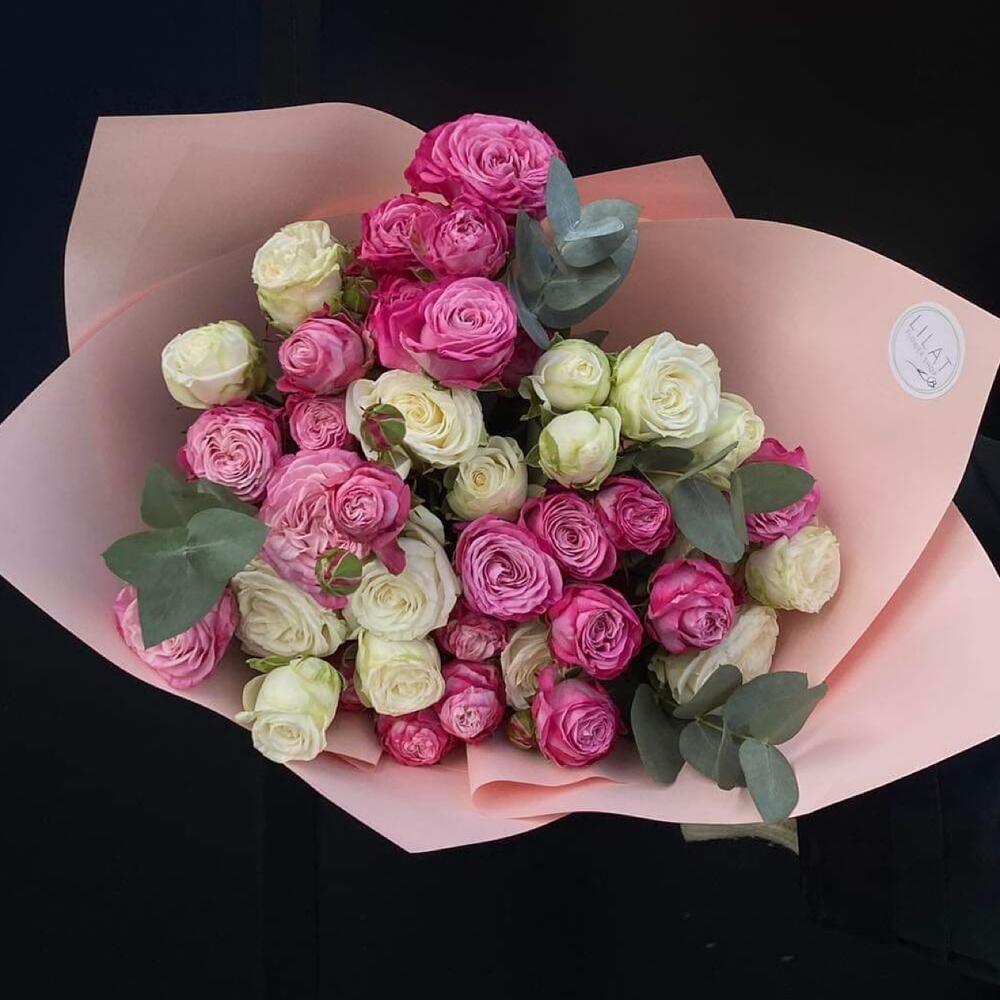Mix Of Spray Roses